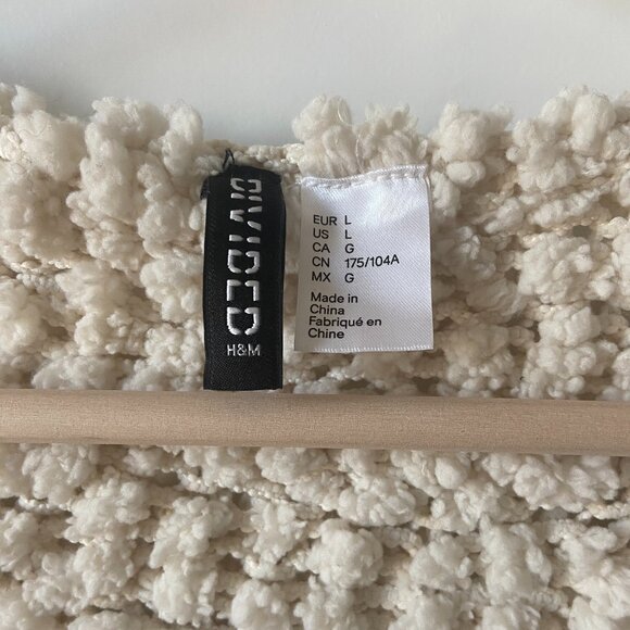 Women's H&M Ivory Cropped Knit Sweater Puffer Vest US - Large Size, Chic Jacket - Picture 5 of 9